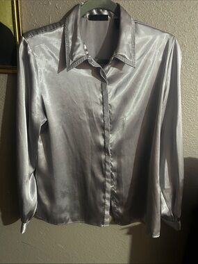 Satin Button-Front Long-Sleeve Top - Silver